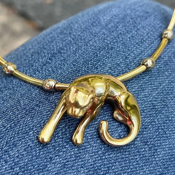 VINTAGE 14K YELLOW GOLD LARGE JAGUAR PANTHER SLIDE PENDANT WELL MADE